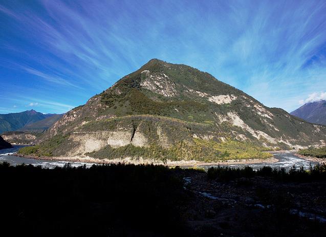 苯日神山