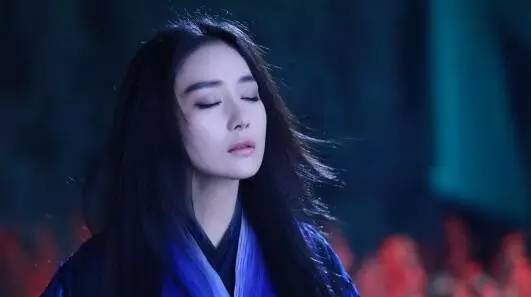 张馨予的心路历程感觉也是一个娱乐圈“李莫愁“路线