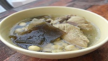 海带黄豆龙骨汤